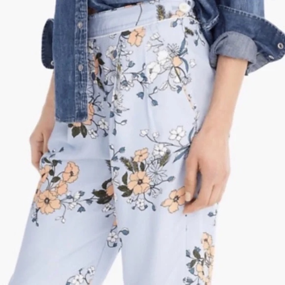 J. Crew High-Rise Crop Pants in Garden Floral Light Blue with Pockets. Size 6